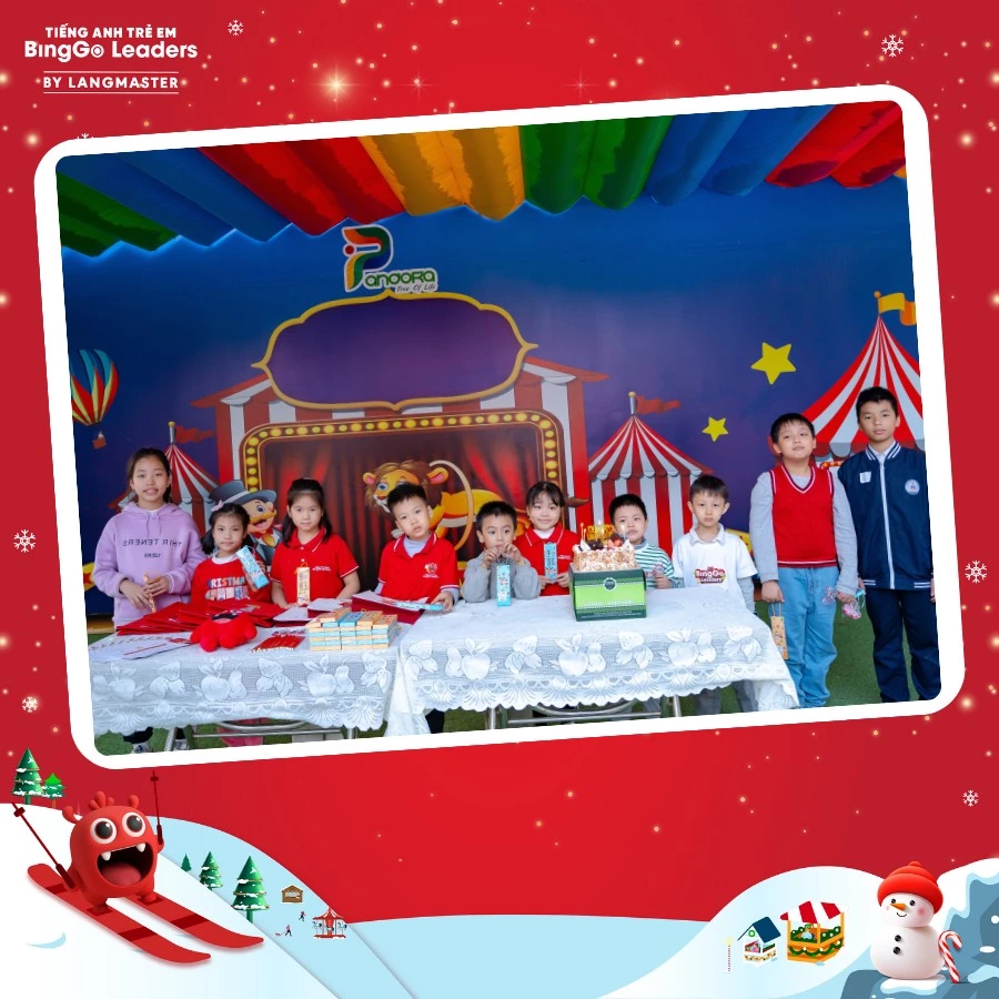 [RECAP] HOẠT ĐỘNG NGOẠI KHÓA THÁNG 12 - CHRISTMAS PARTY