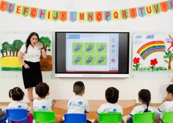 Kết hợp tiện ích công nghệ cho bé học tiếng Anh hiệu quả