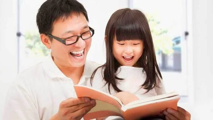 Đọc truyện cổ tích tiếng Anh giúp bé trau dồi ngôn ngữ