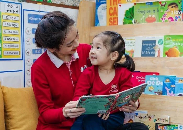 Việc đăng ký học tiếng Anh cho bé 3 tuổi phụ thuộc vào điều kiện từng gia đình