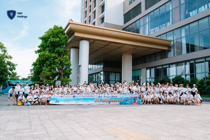 Team Building “Go Together -  Go Beyond” cùng HBR Holdings tại Quảng Bình