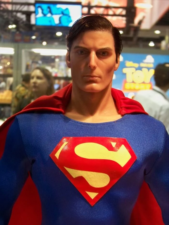 Superman sở hữu sức mạnh phi thường ngoài trái đất