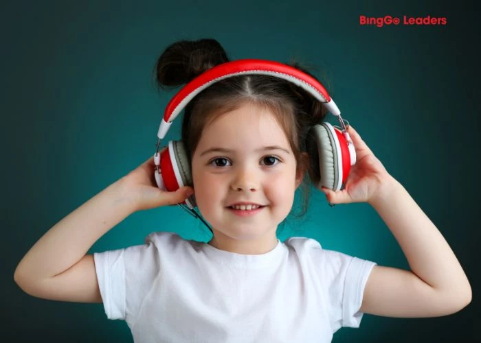 Nghe nhạc tạo cơ hội cho con tiếp xúc với tiếng Anh từ sớm