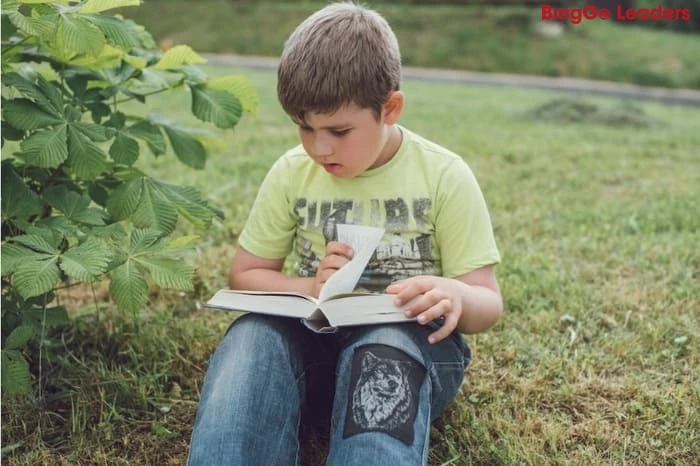 Đọc truyện giúp kích thích trí tưởng tượng của trẻ
