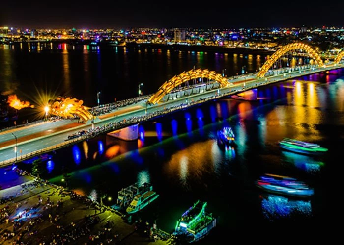 Cầu Rồng nổi tiếng tại Đà Nẵng