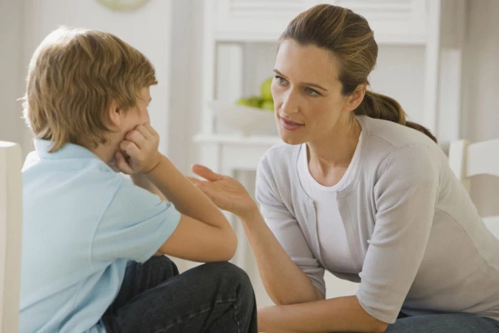 Cha mẹ hỗ trợ trẻ trong quá trình điều trị rối loạn ngôn ngữ