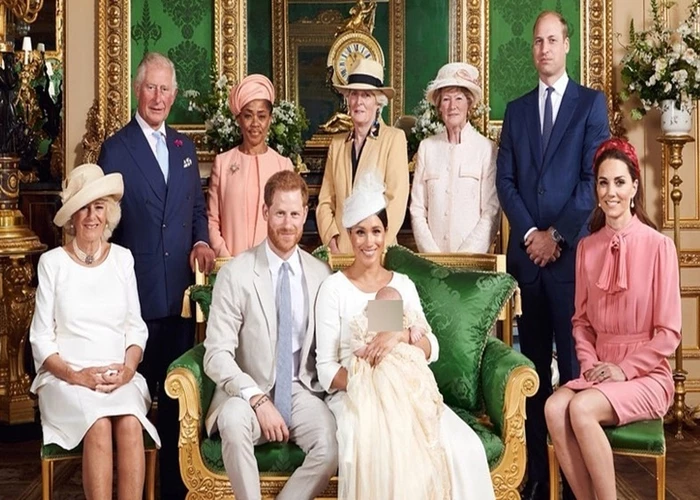 Ba mẹ đã biết quy tắc vàng nuôi dạy con của gia đình Hoàng gia Anh chưa?