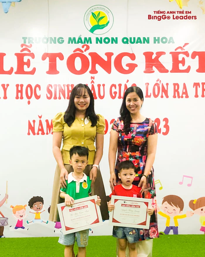 Hai bạn nhỏ khác nhận được học bổng BingGo Leaders