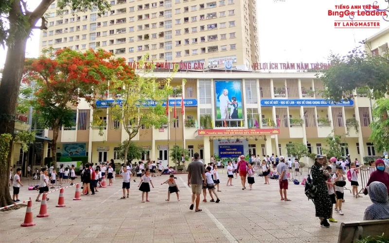 Trường tiểu học công lập tốt nhất Hà Nội - Trung Văn