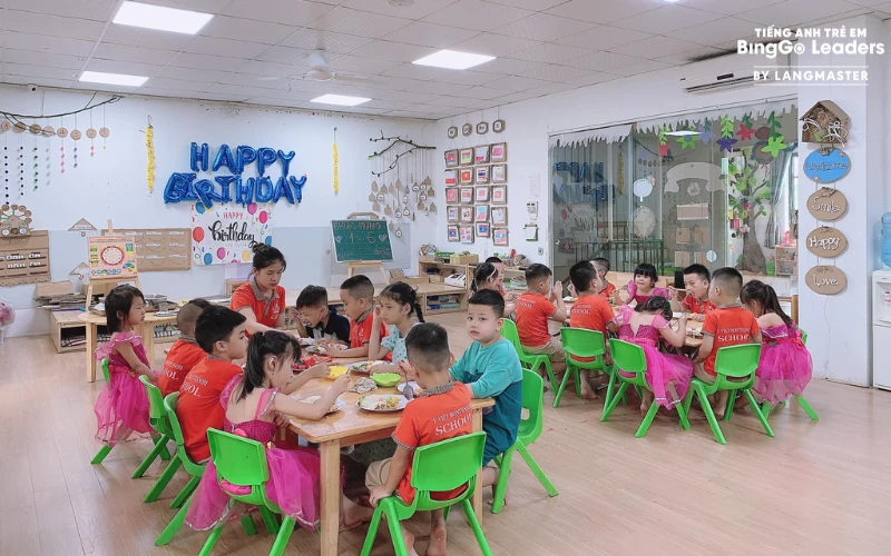 Trường Mầm non Ngoại Giao Đoàn Ý Việt Montessori