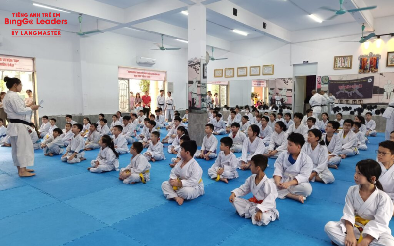 Học võ tại CLB Karate Trung Văn