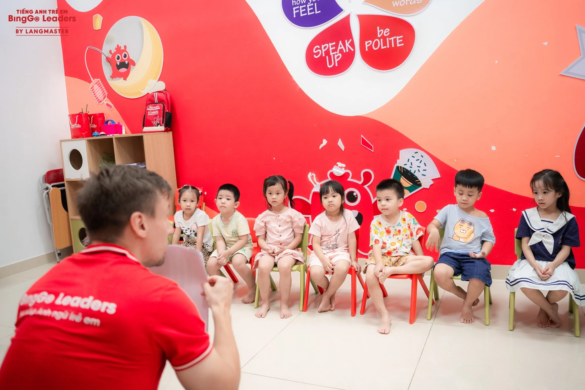 Bé học tiếng Anh qua chủ đề các loại quả bằng flashcard tại BingGo Leaders