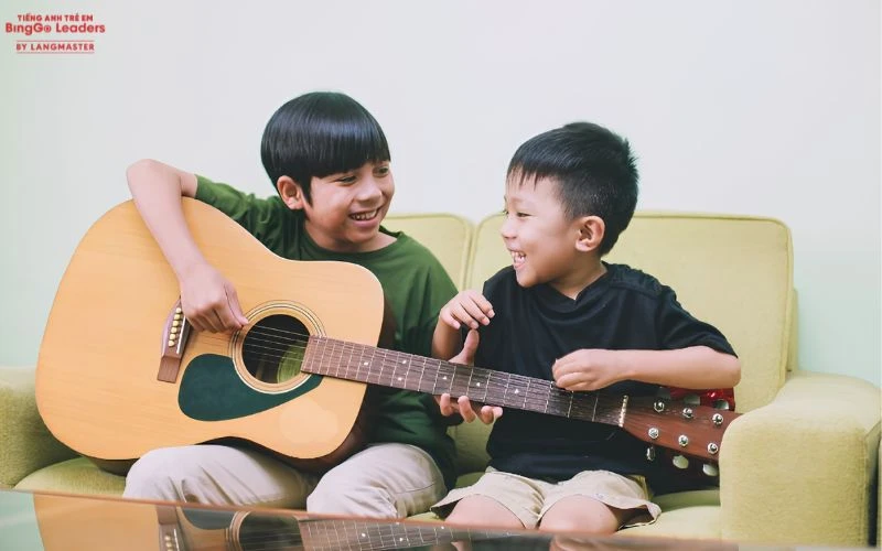 Bé học tiếng Anh qua nhạc